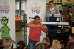 gal/2010/2010 Saitentwist Buecherei Borbeck 90 Jahre 18.11/_thb_2010 Saitentwist Buecherei Borbeck 90 Jahre 18.11. 039.jpg